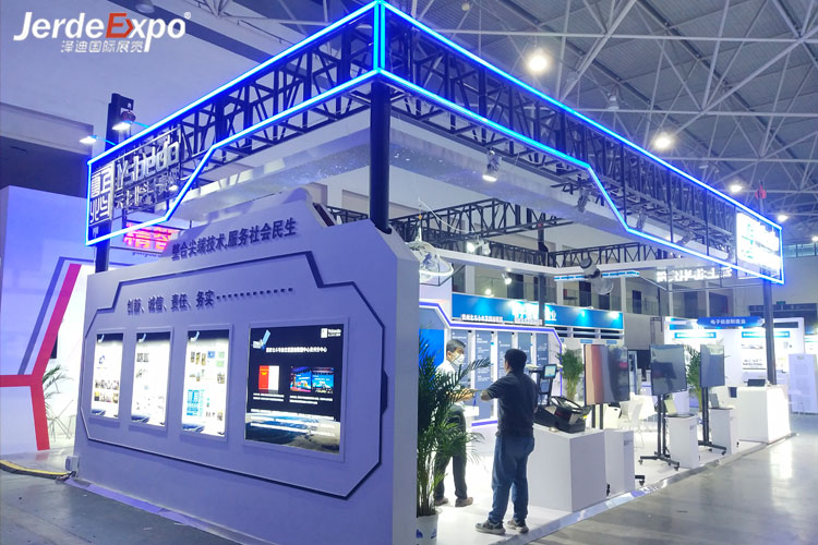 展臺制作搭建公司談?wù)務(wù)股虆⒄沟牧鞒?流程可分為五部分